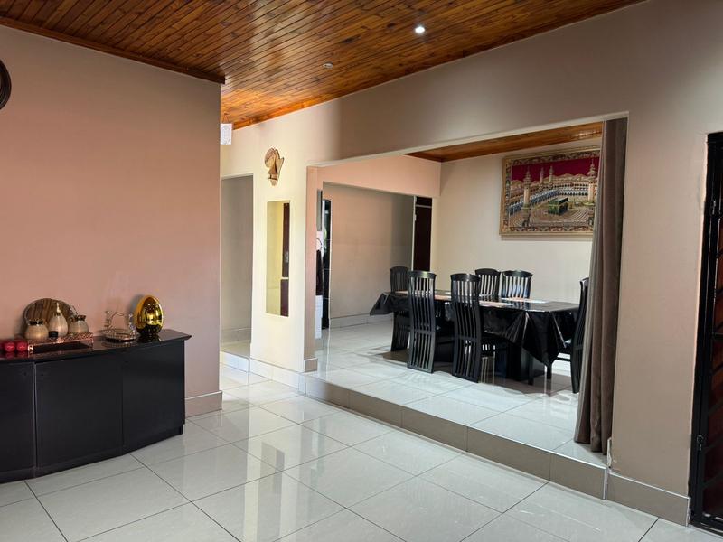 4 Bedroom Property for Sale in Erasmia Gauteng