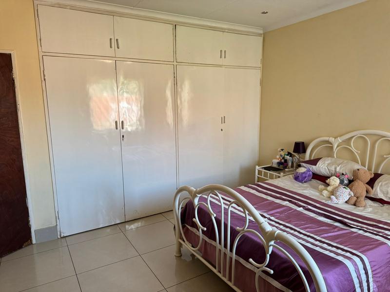 4 Bedroom Property for Sale in Erasmia Gauteng