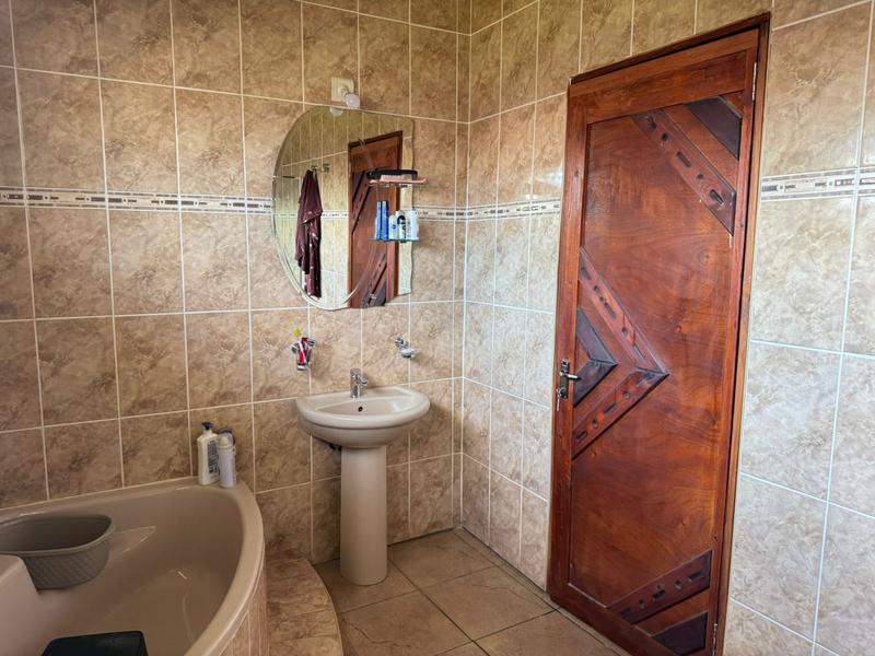 4 Bedroom Property for Sale in Erasmia Gauteng