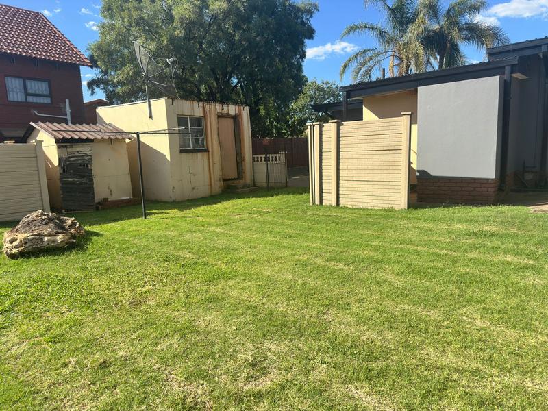 4 Bedroom Property for Sale in Erasmia Gauteng