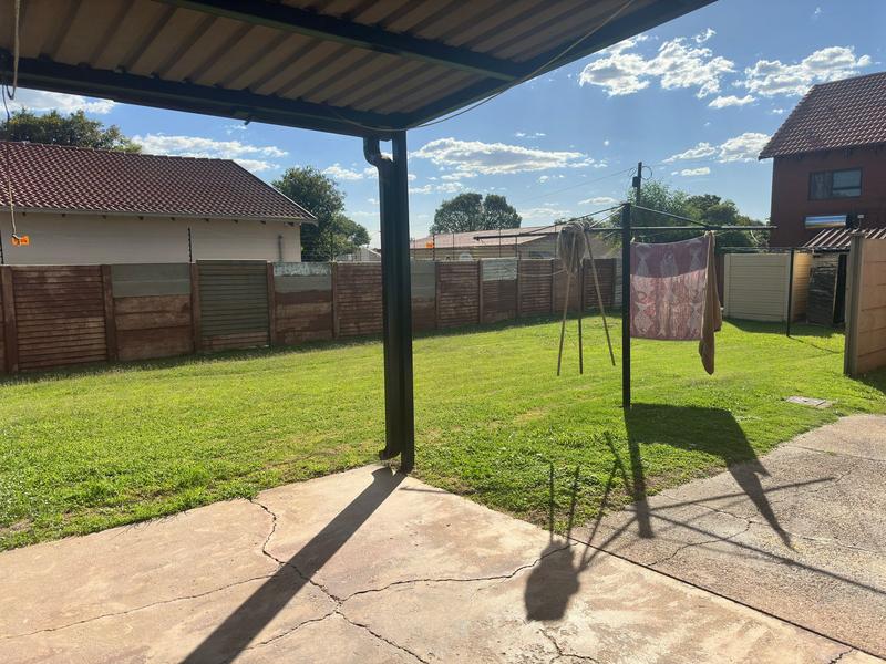 4 Bedroom Property for Sale in Erasmia Gauteng