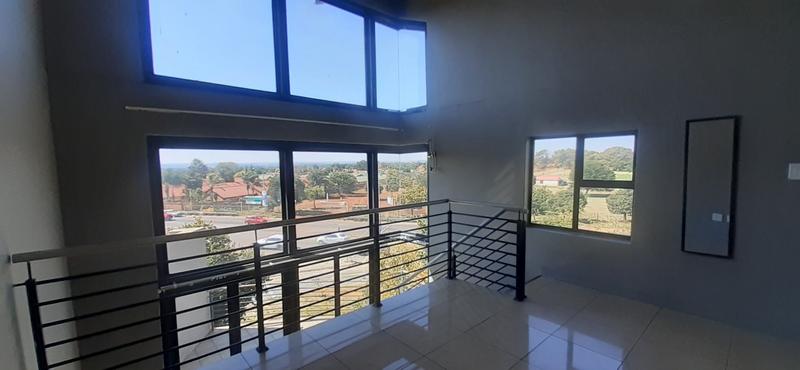 1 Bedroom Property for Sale in Rooihuiskraal North Gauteng