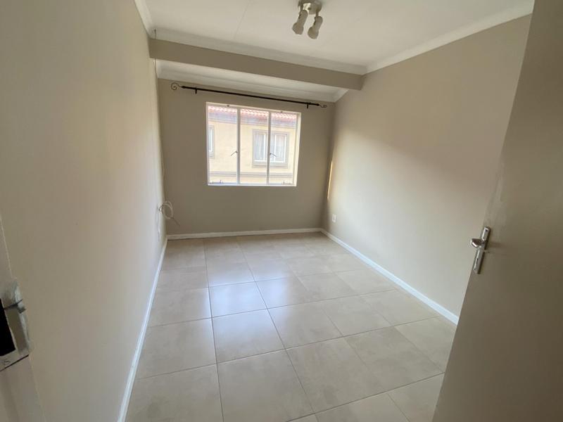 To Let 2 Bedroom Property for Rent in Eden Glen Gauteng