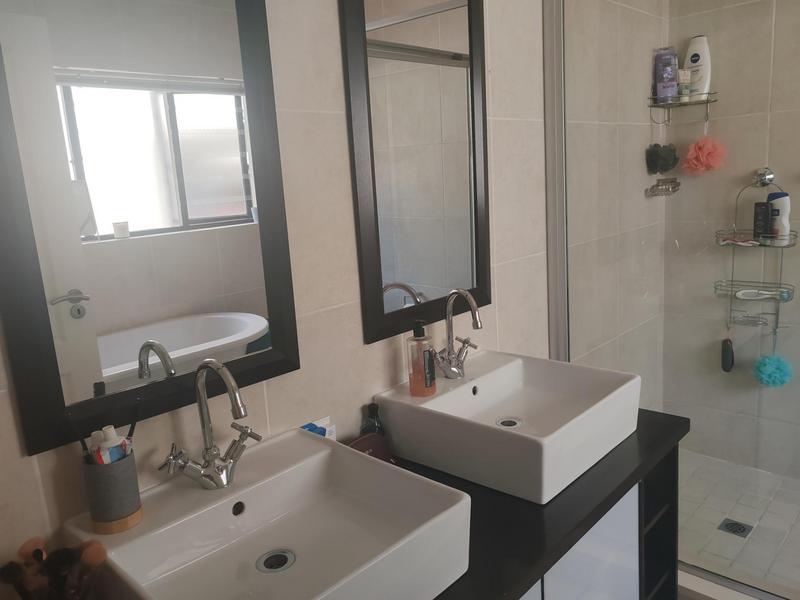 To Let 2 Bedroom Property for Rent in Solheim Gauteng