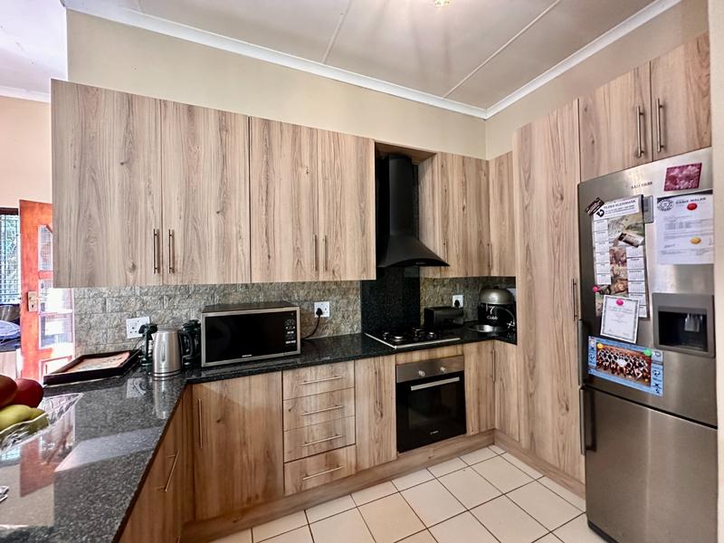 4 Bedroom Property for Sale in Ninapark Gauteng