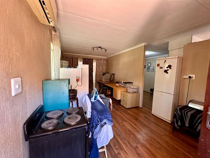 4 Bedroom Property for Sale in Ninapark Gauteng