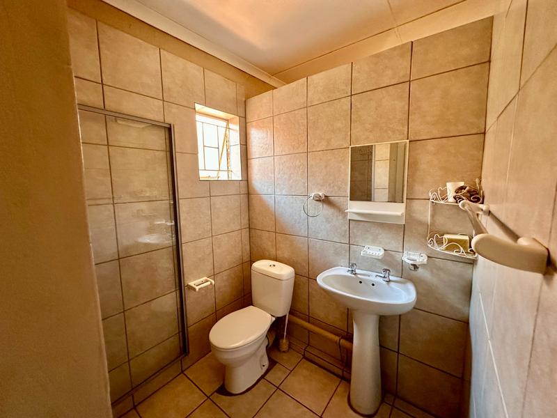 4 Bedroom Property for Sale in Ninapark Gauteng