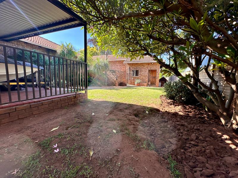 4 Bedroom Property for Sale in Ninapark Gauteng