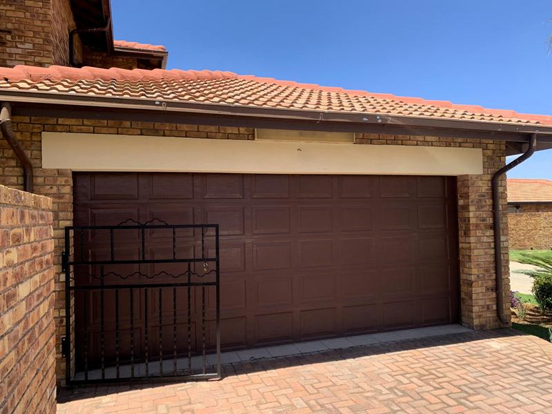 3 Bedroom Property for Sale in Bartlett Gauteng