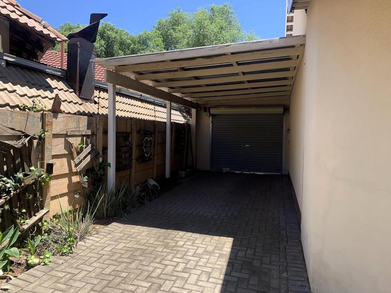 4 Bedroom Property for Sale in Beyers Park Gauteng