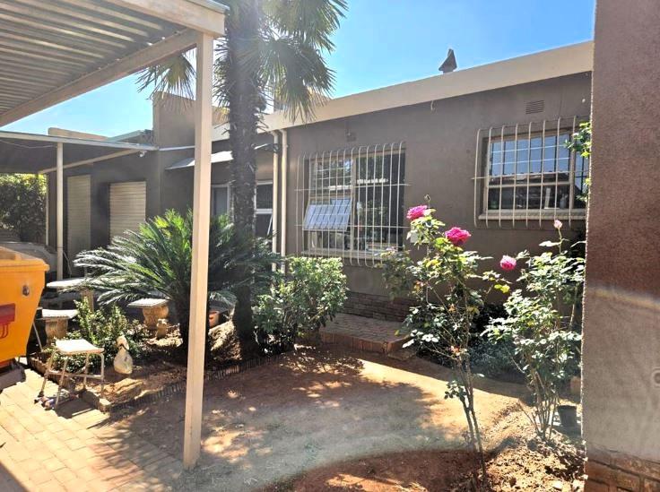 3 Bedroom Property for Sale in Elspark Gauteng