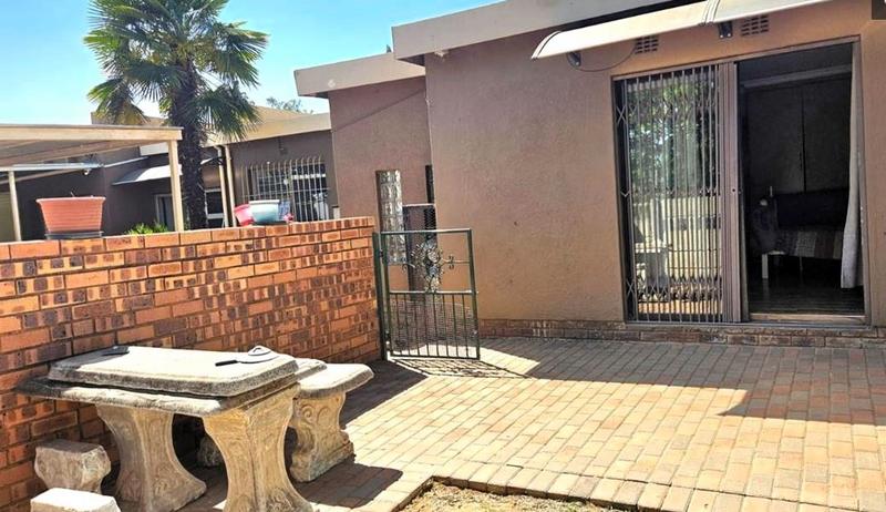 3 Bedroom Property for Sale in Elspark Gauteng