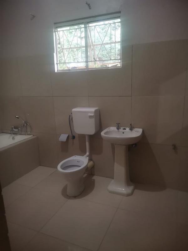 To Let 2 Bedroom Property for Rent in Woodmere Gauteng