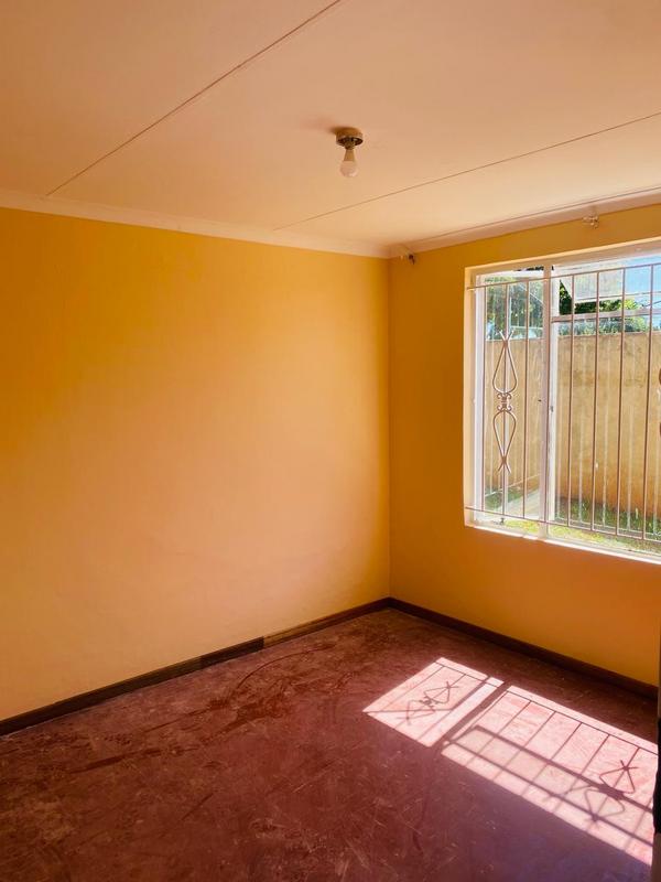 To Let 2 Bedroom Property for Rent in Vosloorus Gauteng