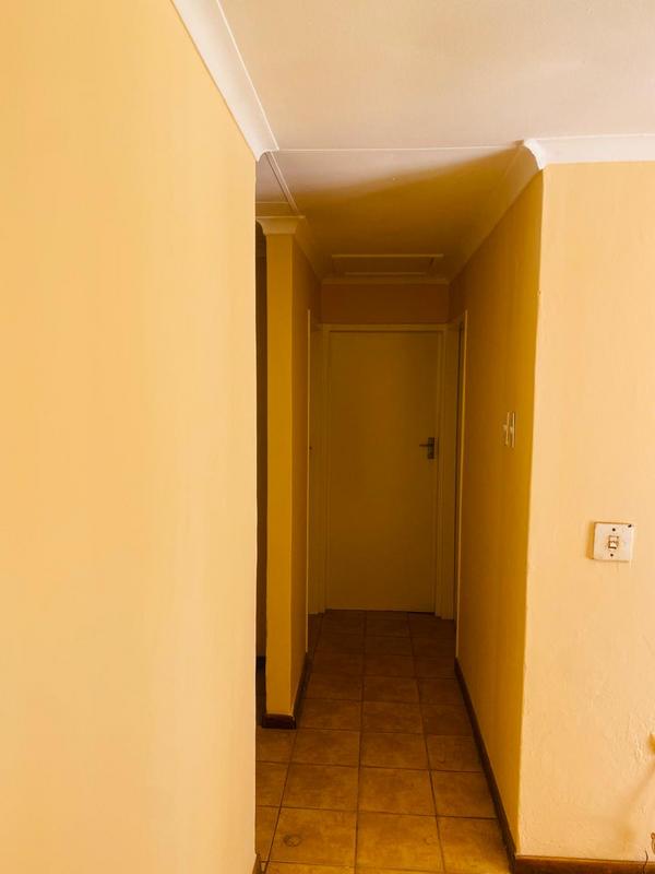 To Let 2 Bedroom Property for Rent in Vosloorus Gauteng