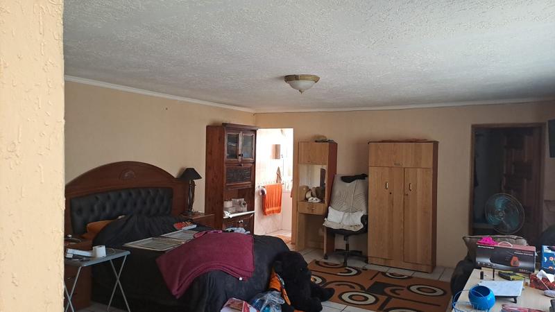 To Let 1 Bedroom Property for Rent in Primrose East Gauteng