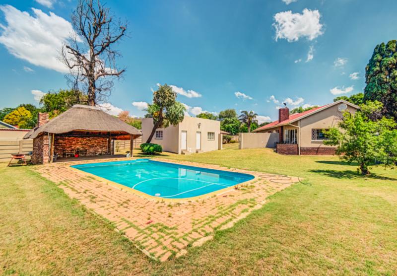 5 Bedroom Property for Sale in Eastleigh Gauteng