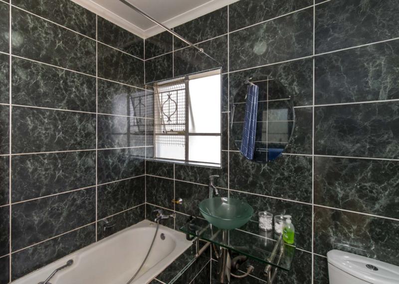 4 Bedroom Property for Sale in Highway Gardens Gauteng