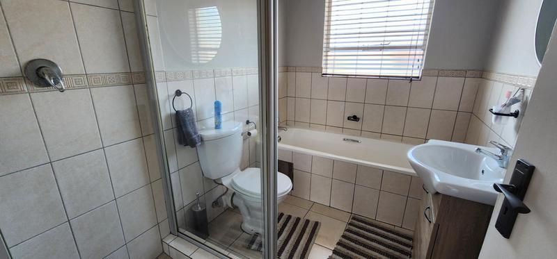 2 Bedroom Property for Sale in Van Dyk Park Gauteng