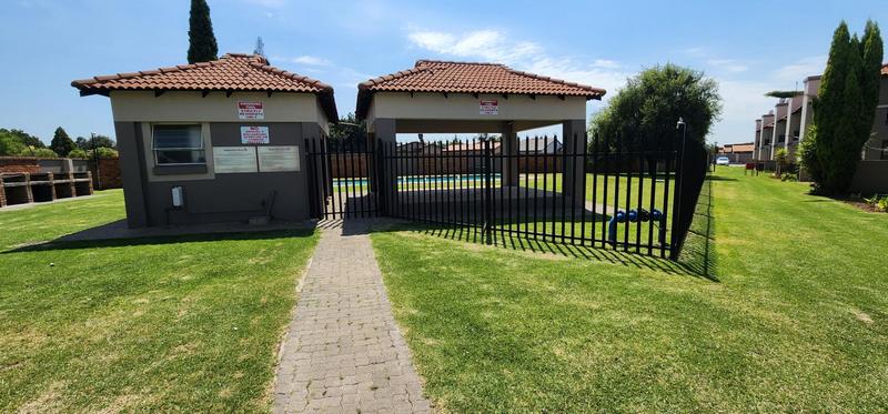 2 Bedroom Property for Sale in Van Dyk Park Gauteng