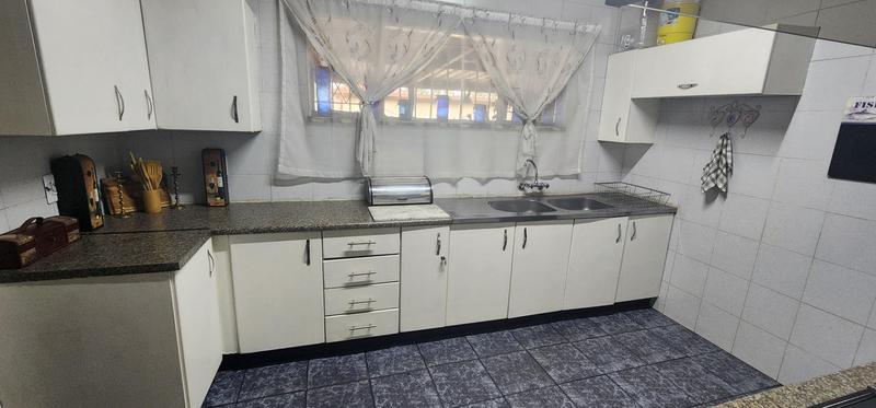 4 Bedroom Property for Sale in Dalview Gauteng