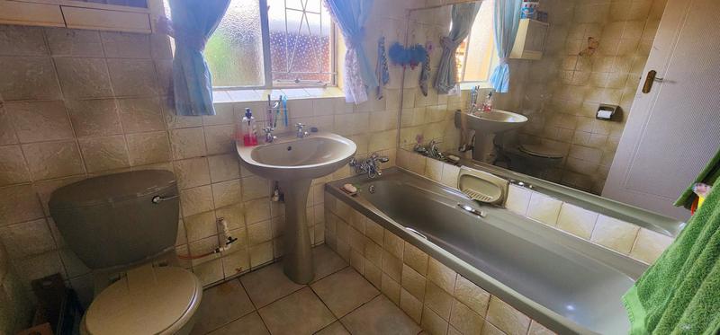 3 Bedroom Property for Sale in Elspark Gauteng