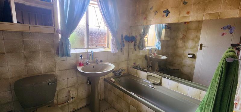 3 Bedroom Property for Sale in Elspark Gauteng