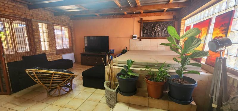 3 Bedroom Property for Sale in Elspark Gauteng