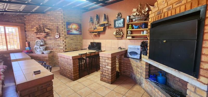 3 Bedroom Property for Sale in Elspark Gauteng