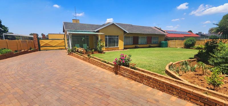 3 Bedroom Property for Sale in Elspark Gauteng