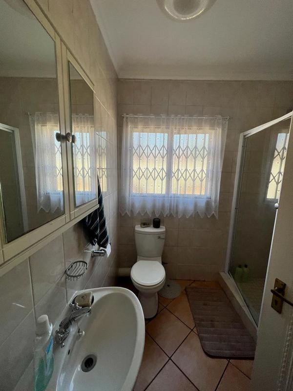 2 Bedroom Property for Sale in Kenleaf Gauteng