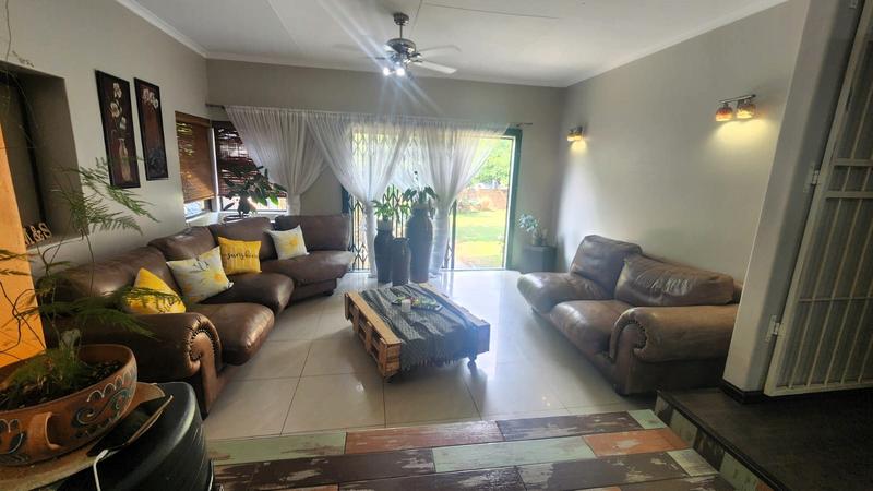 6 Bedroom Property for Sale in The Reeds Gauteng