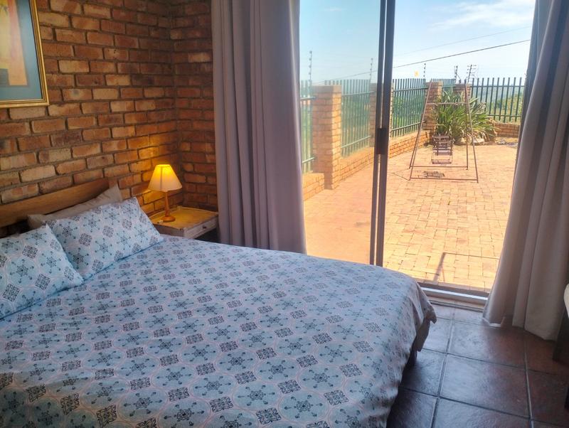 4 Bedroom Property for Sale in Noordheuwel Gauteng