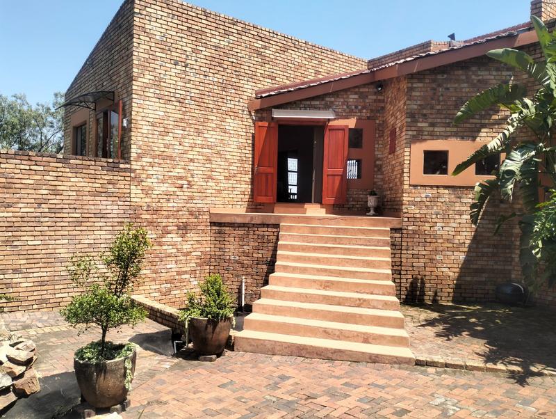 4 Bedroom Property for Sale in Noordheuwel Gauteng