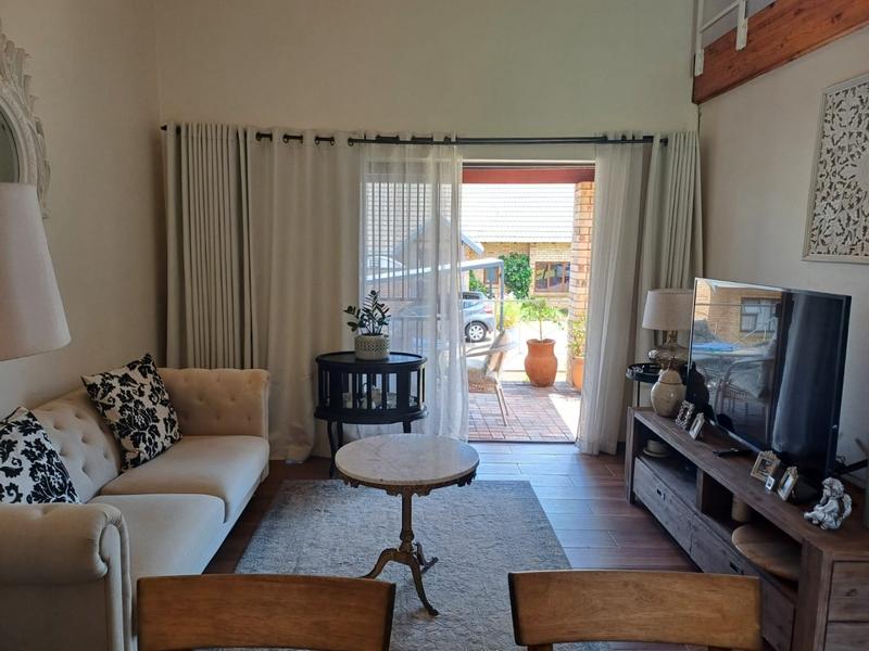 3 Bedroom Property for Sale in Noordheuwel Gauteng