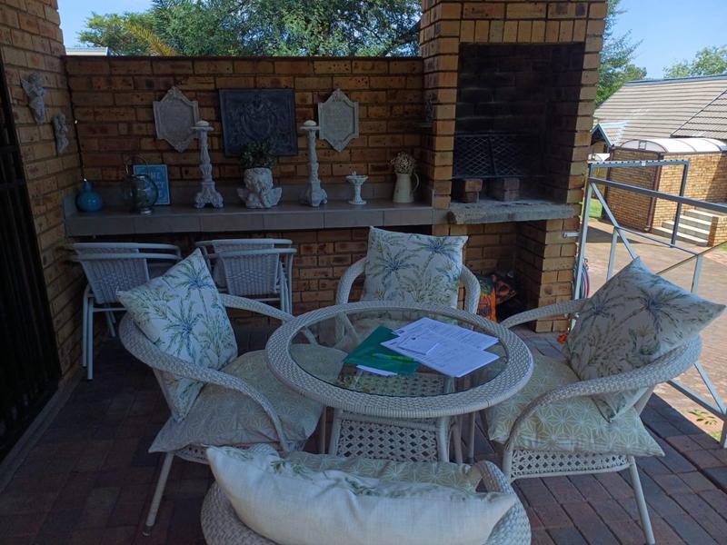 3 Bedroom Property for Sale in Noordheuwel Gauteng