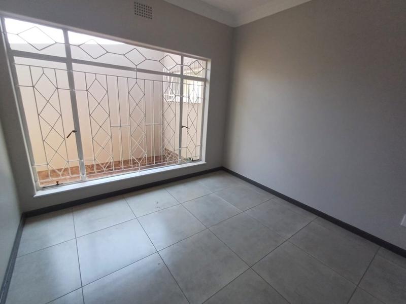 4 Bedroom Property for Sale in Silverfields Gauteng