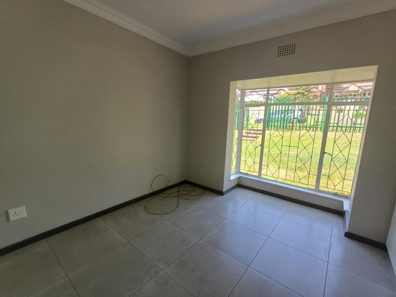 4 Bedroom Property for Sale in Silverfields Gauteng