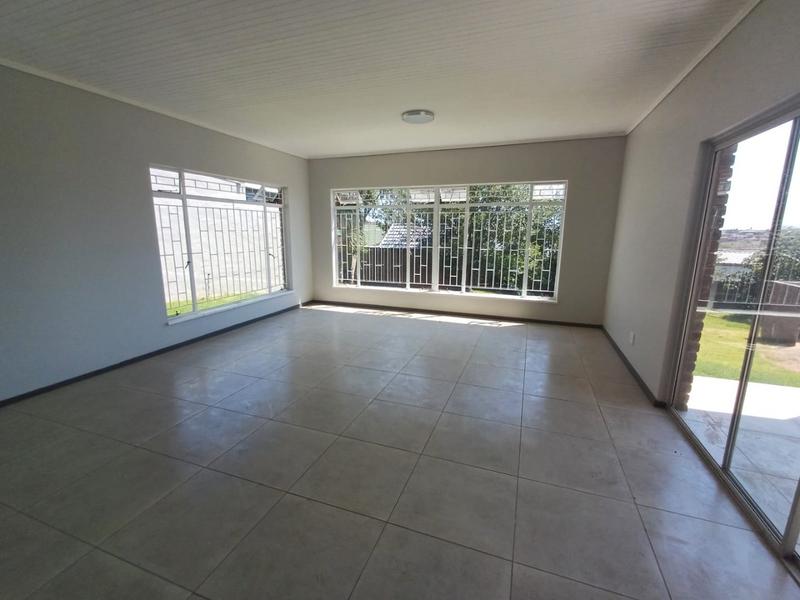 4 Bedroom Property for Sale in Silverfields Gauteng