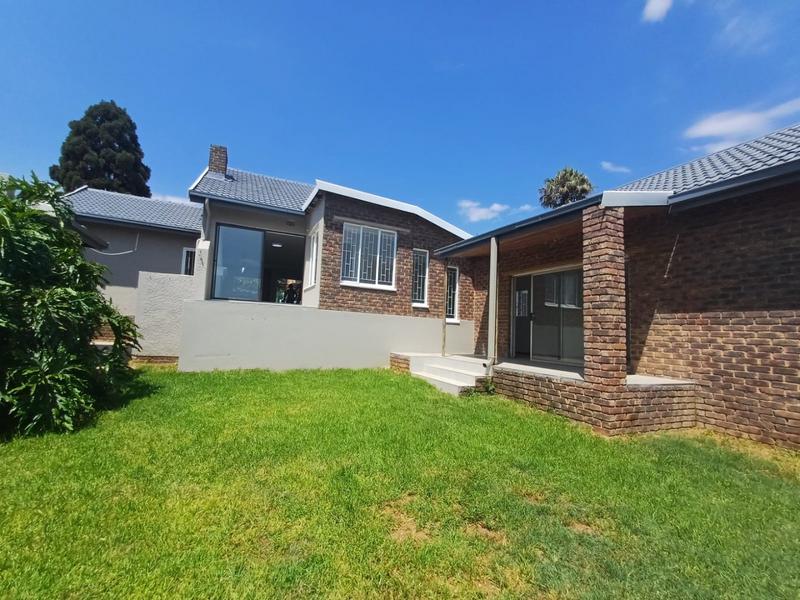 4 Bedroom Property for Sale in Silverfields Gauteng