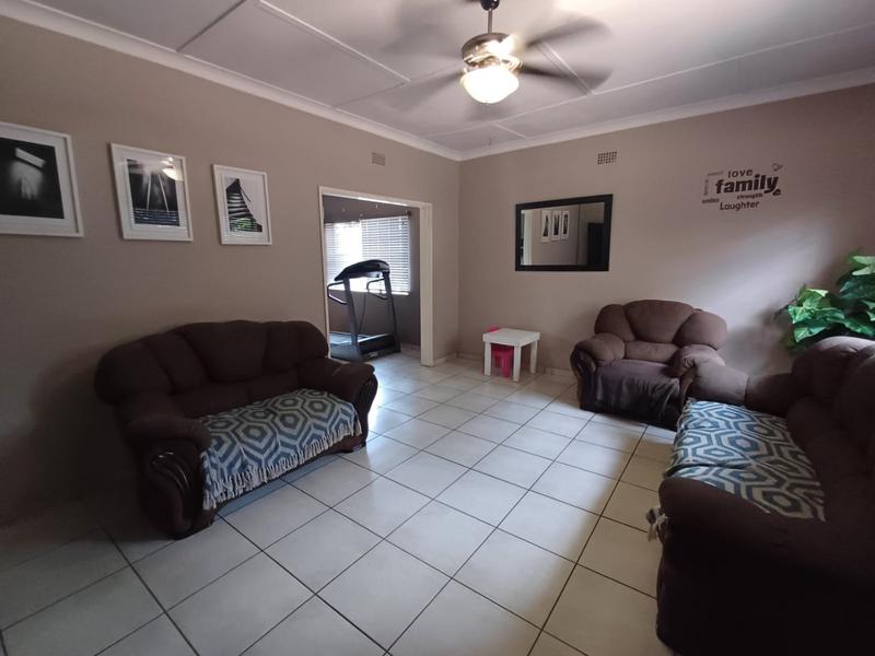 3 Bedroom Property for Sale in Wentworth Park Gauteng