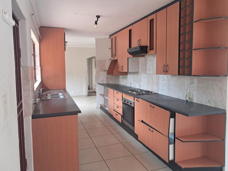 To Let 3 Bedroom Property for Rent in Noordwyk Gauteng