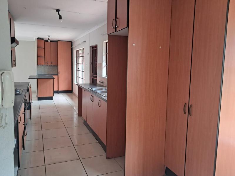 To Let 3 Bedroom Property for Rent in Noordwyk Gauteng