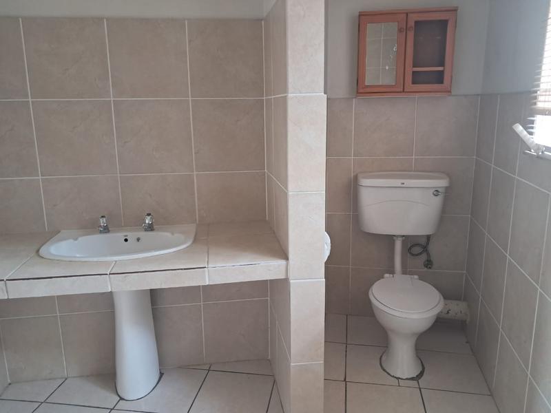 To Let 3 Bedroom Property for Rent in Noordwyk Gauteng