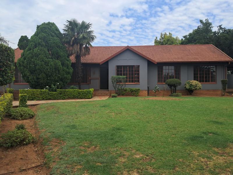 To Let 3 Bedroom Property for Rent in Noordwyk Gauteng