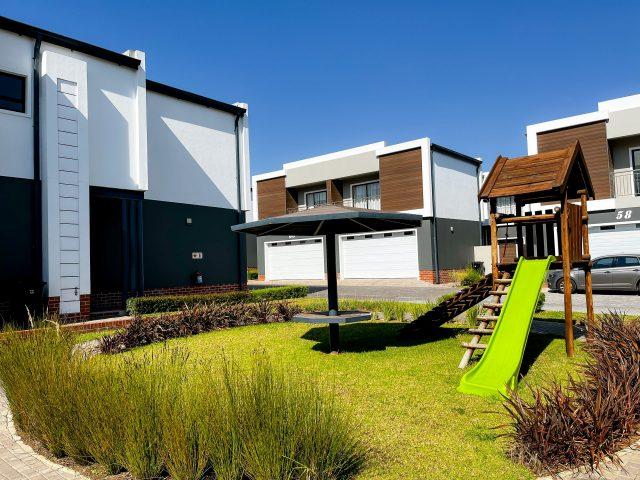 To Let 3 Bedroom Property for Rent in Sunninghill Gauteng