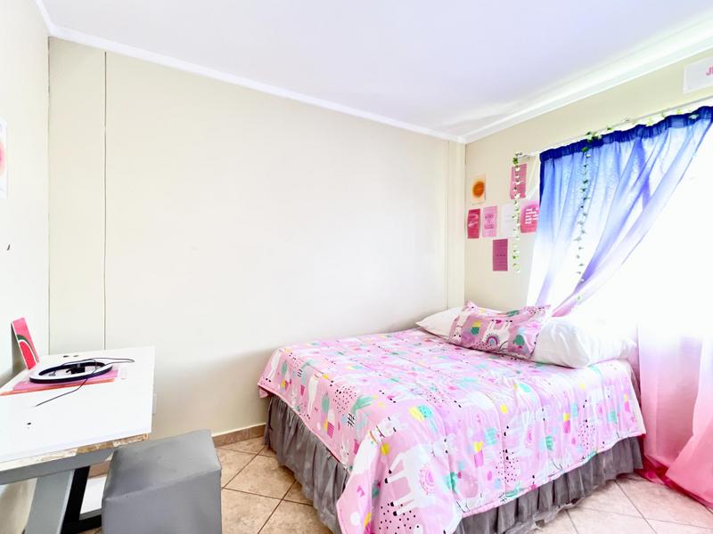 2 Bedroom Property for Sale in Menlyn Gauteng