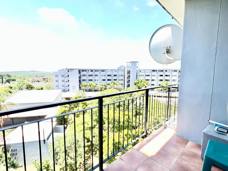 2 Bedroom Property for Sale in Menlyn Gauteng