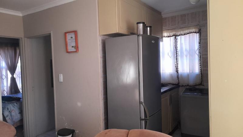 2 Bedroom Property for Sale in Fleurhof Gauteng