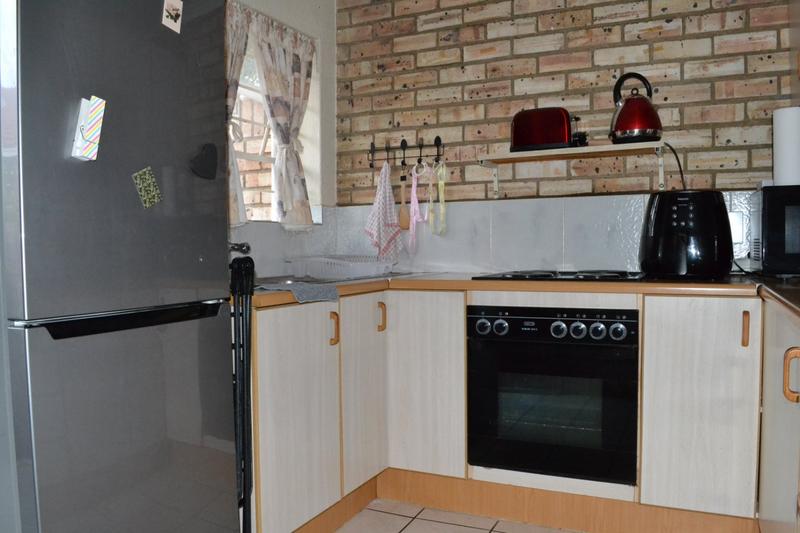 To Let 2 Bedroom Property for Rent in Noordheuwel Gauteng